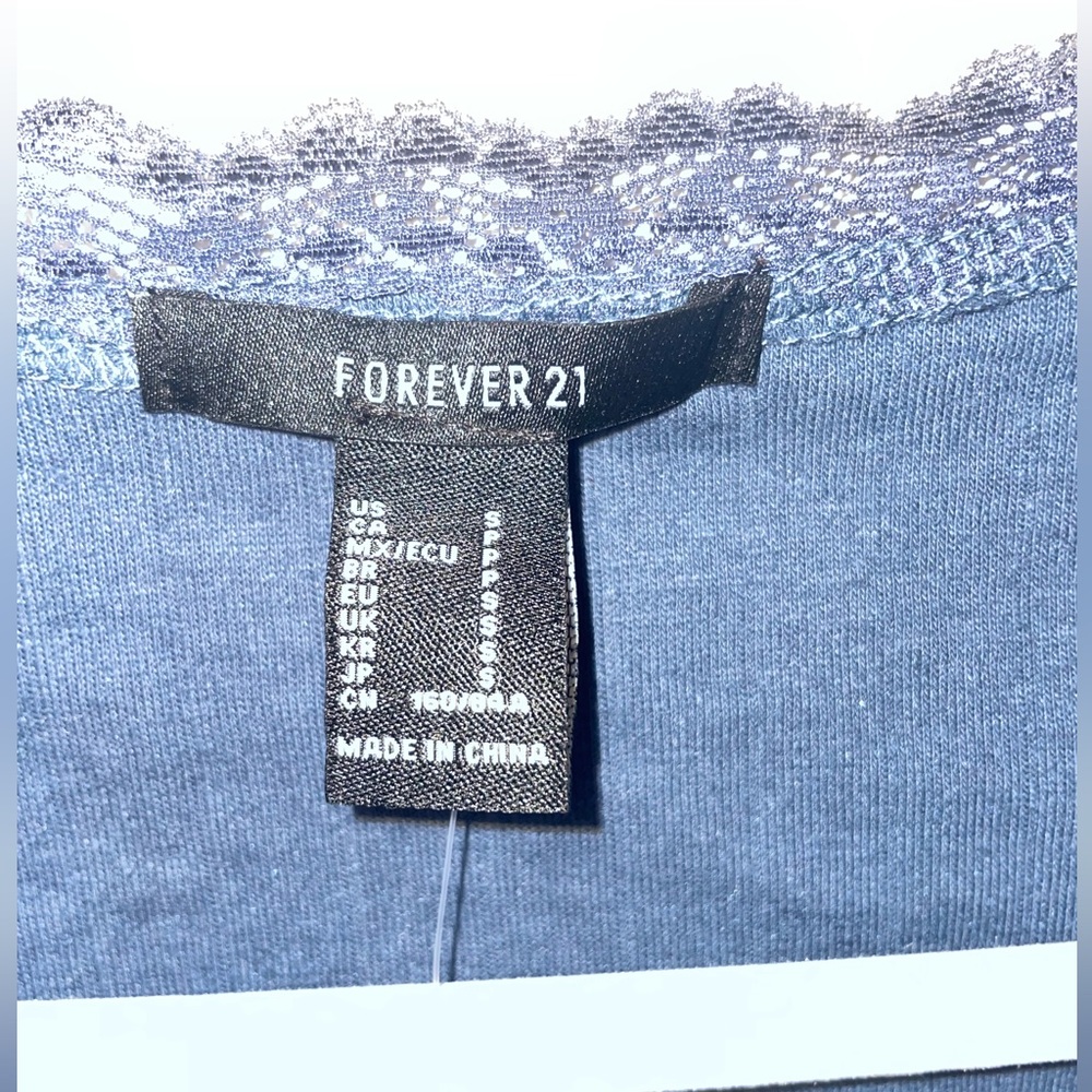 Forever 21 blue knit top WITH TAGS - Picture 3 of 5